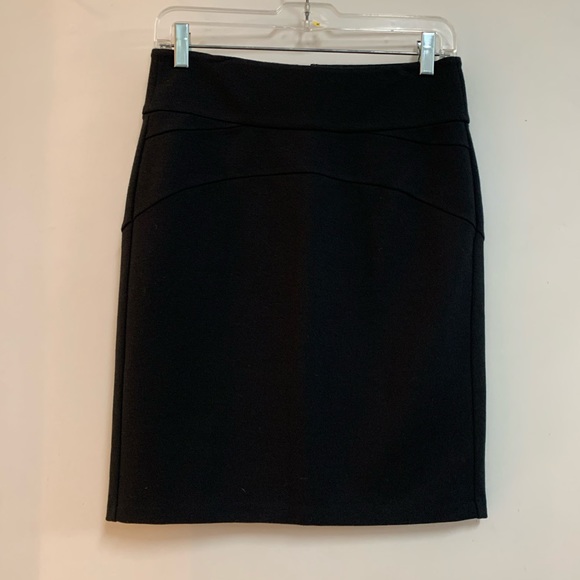 Juicy Couture Pencil skirt - Picture 1 of 9